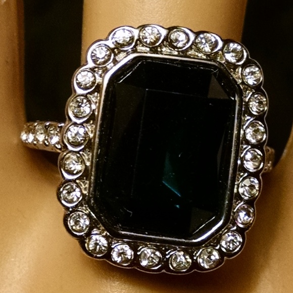 Rhinestones Sexy Large Stone Cocktail Ring main image 3